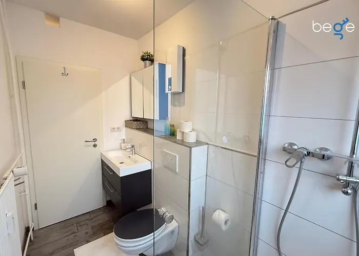 Bege Company Spot * 겔젠키르헨